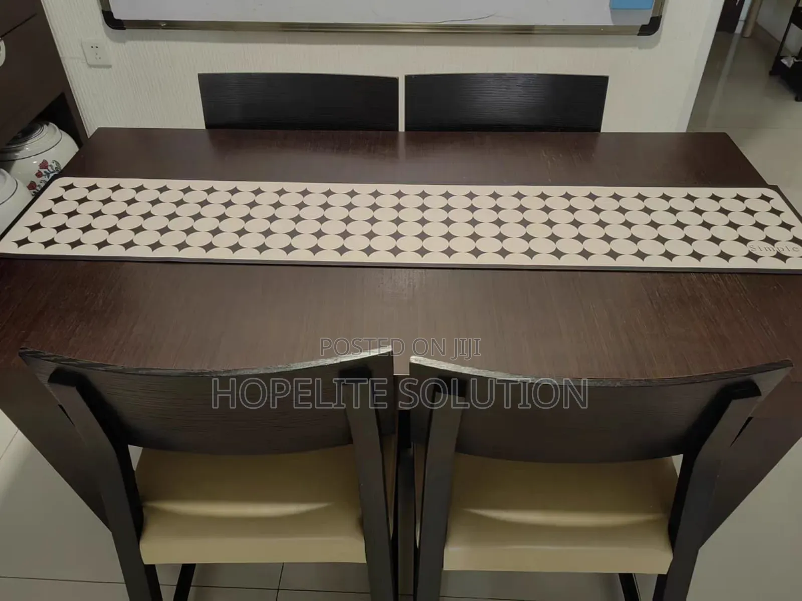 Washable Table Runner