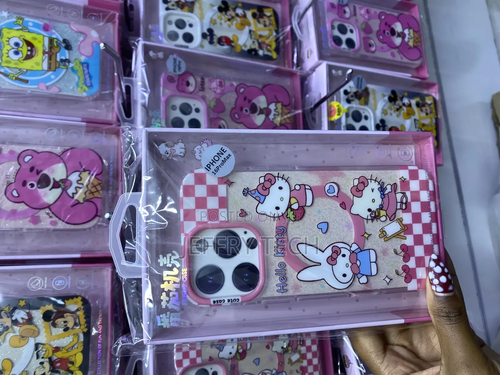 Sanrio iPhone 16 Pro Max Hello Kitty Glitter Magsafe Case