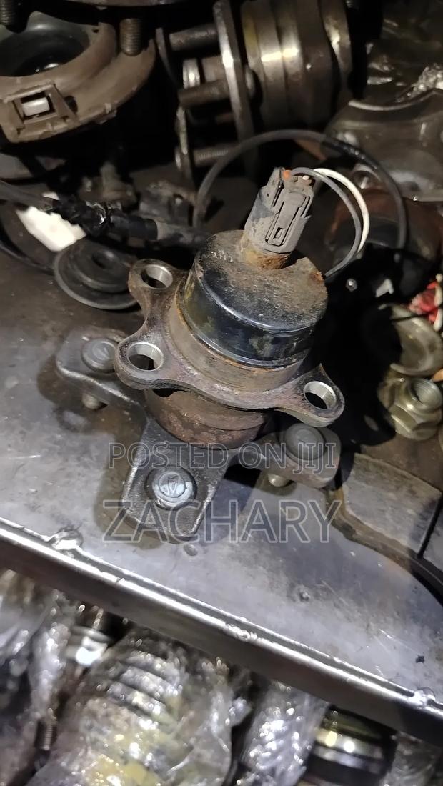 Subaru Forester Hub Bearing Ex Japan - main view