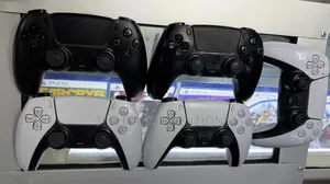 Tried and Tested Sony Playstation 5 Controllers