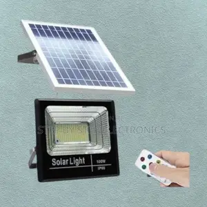 100w Ip67 Waterproof Solar Flood Light for Backyard and Fence Lights