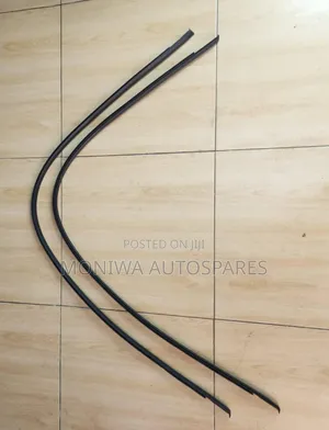 Roof Moulding Nze 2001-2005
