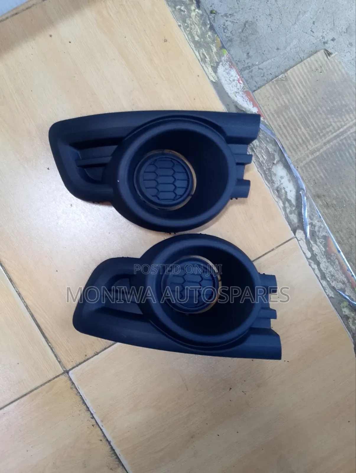 Fog Light/Lamp Covers Ford Ranger Old Model