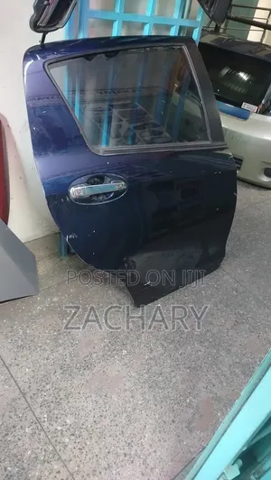 Vitz 2017/2018 RHS Rear Door Ex Japan