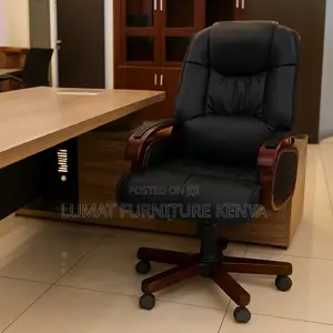 Adjustable Director Office Chair