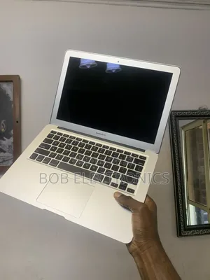 Laptop Apple MacBook Air 2015 8GB Intel Core i5 SSD 128GB