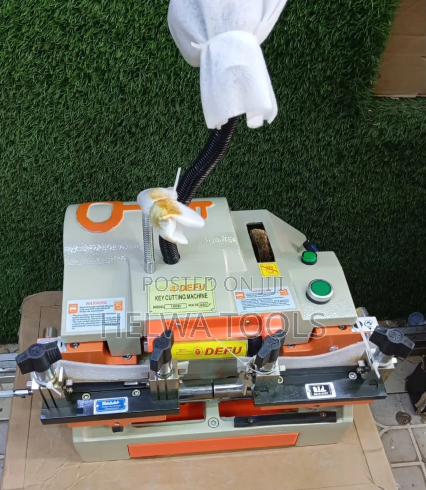 Key Cutting/Commercial Key Cutter
