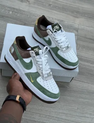Unisex Sneakers