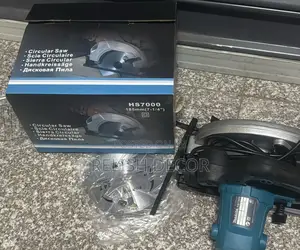 Circular Saw With Blade