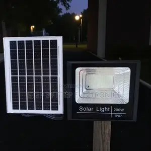 200w Dusk to Dawn Solar Flood Light Lamp With Auto on Off Function