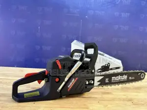 Makute Heavy Duty Gasoline Chain Saw