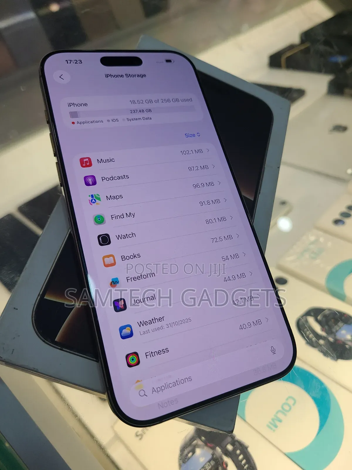 Apple iPhone 16 Pro Max 256 GB Gold