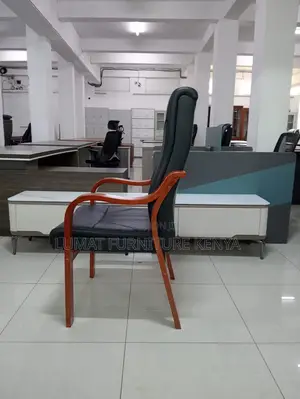Solid Wood Visitors Chair