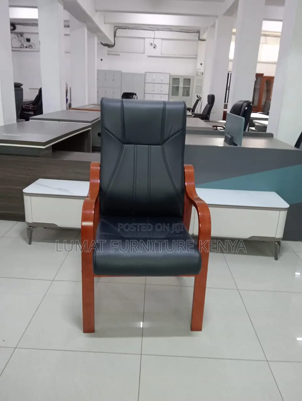 Solid Wood Visitors Chair