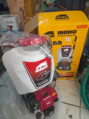 Rhino 4-Stroke Knapsack Power Sprayer