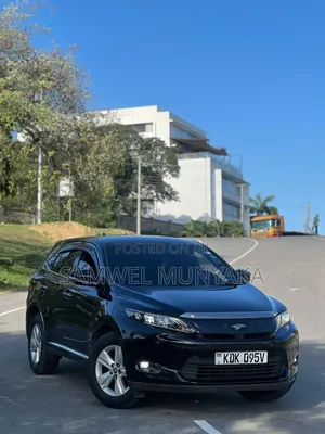 Toyota Harrier 2.0 2016 Black