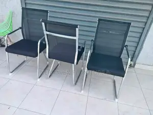 Visitor Seat With Armrests – Office Reception