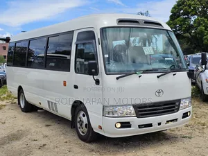 Toyota Coaster 2017