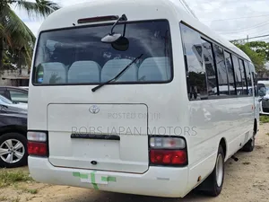 Toyota Coaster 2017