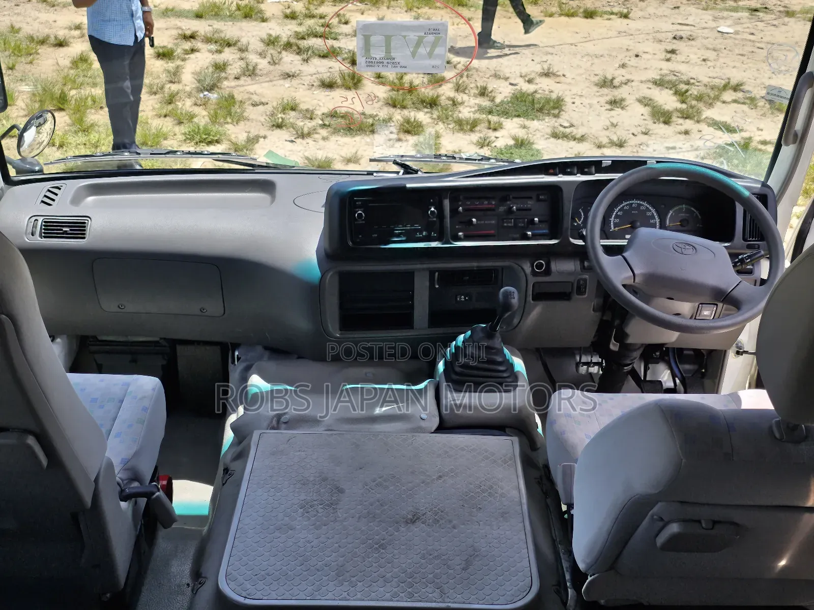 Toyota Coaster 2017