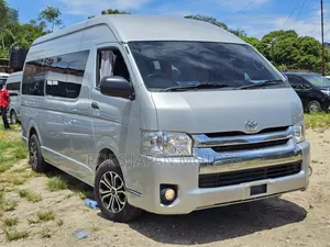 Toyota HiAce 2018 Grey