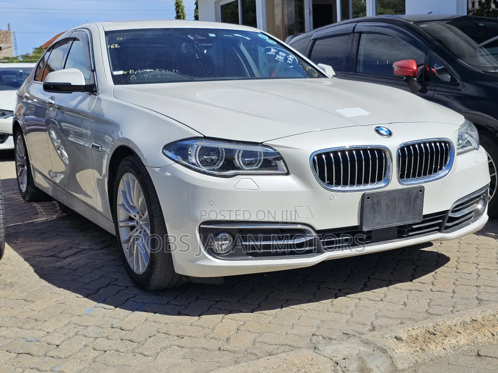 BMW 528i 2018 Pearl