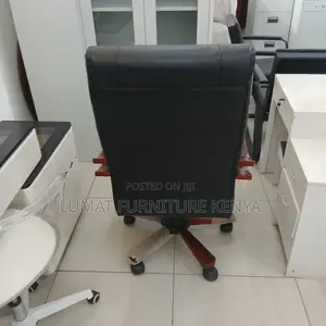 High Back Bliss Executive Office Seat