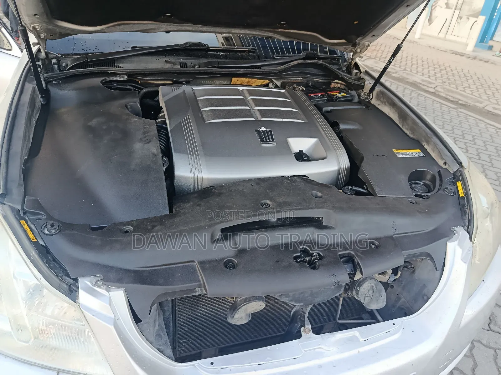 Toyota Crown 2012 Silver