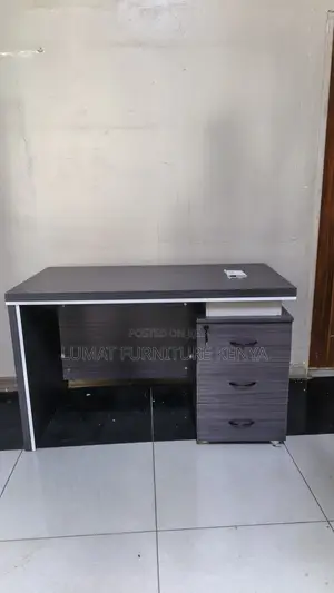 Office 1.4m Modern Desk