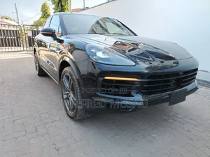 Porsche Cayenne 2019 Black