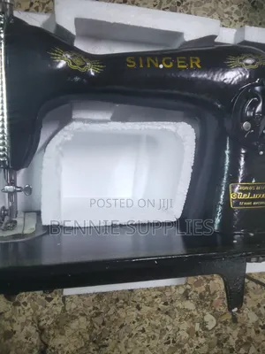 Singer Sewing Machine / Available Singer Sewing Machine