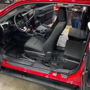 Custom-Fit for Toyota Hilux Double Cab