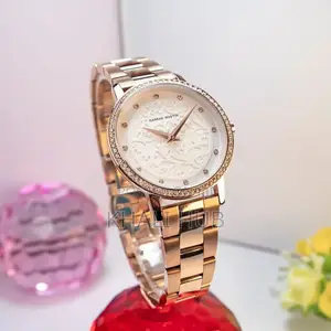 Hannah Martin Ladies Watch Hannah Martin Analog Quartz Watch