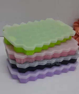 Silicone Ice Cube Makers