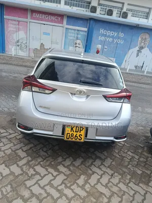 Toyota Auris 2017 Silver