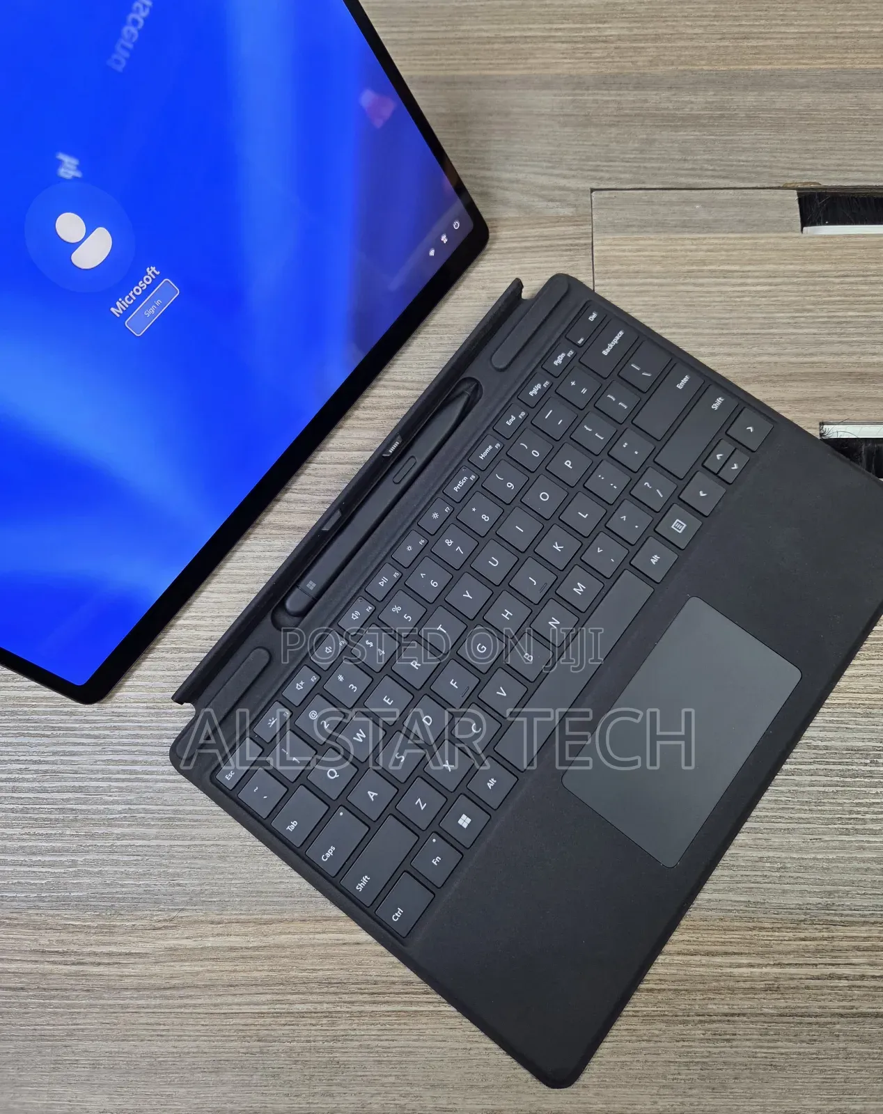 Laptop Microsoft Surface Pro 11th Edition, a Copilot+ PC 16GB 512GB