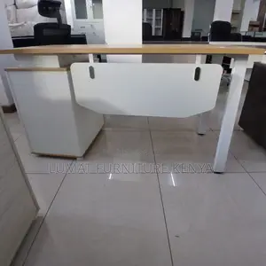 Spacious Desk for Working Surface for Laptops
