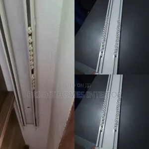 Double Rail Mounted on Ceiling