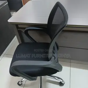 Ergonomic Midback Design for Proper Posture Support