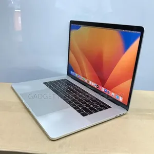 Laptop Apple MacBook Pro 2017 16GB Intel Core I7 SSD 2T