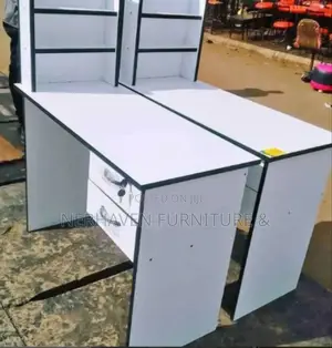 Salon Manicure Desk