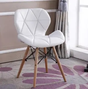 Modern Padded Eames Designer Chair