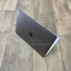 Laptop Apple MacBook Pro 2017 16GB Intel Core I5 SSD 256GB