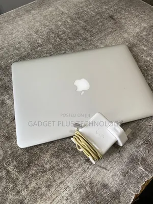 Laptop Apple MacBook Air 2015 8GB Intel Core I5 SSD 256GB