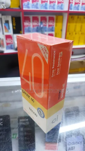New Tecno Spark 40 128 GB Black