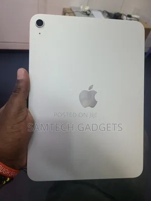 Apple iPad Air 128 GB Silver