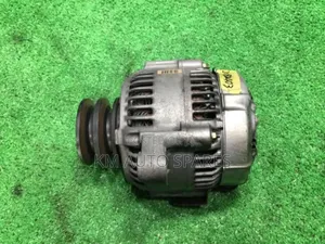 Toyota 1kz Alternator for Prado, Hilux Surf, Hilux, Hiace.