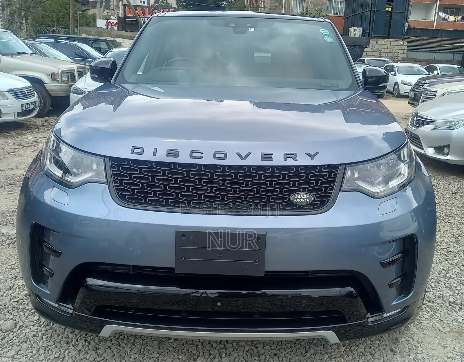 Land Rover Discovery 2018 Blue