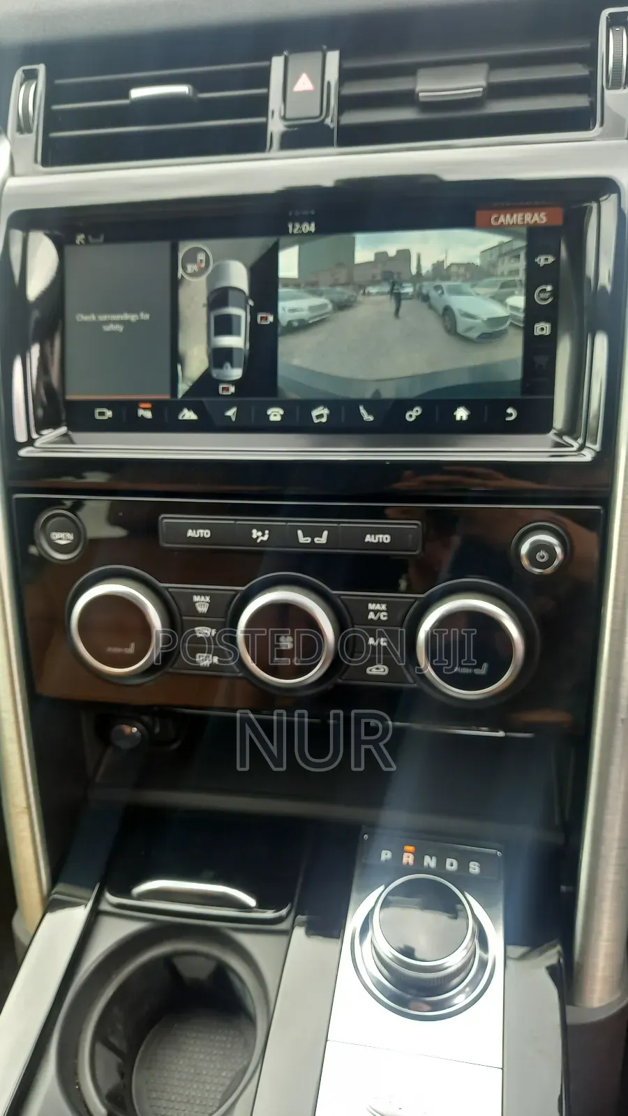 Land Rover Discovery 2018 Blue
