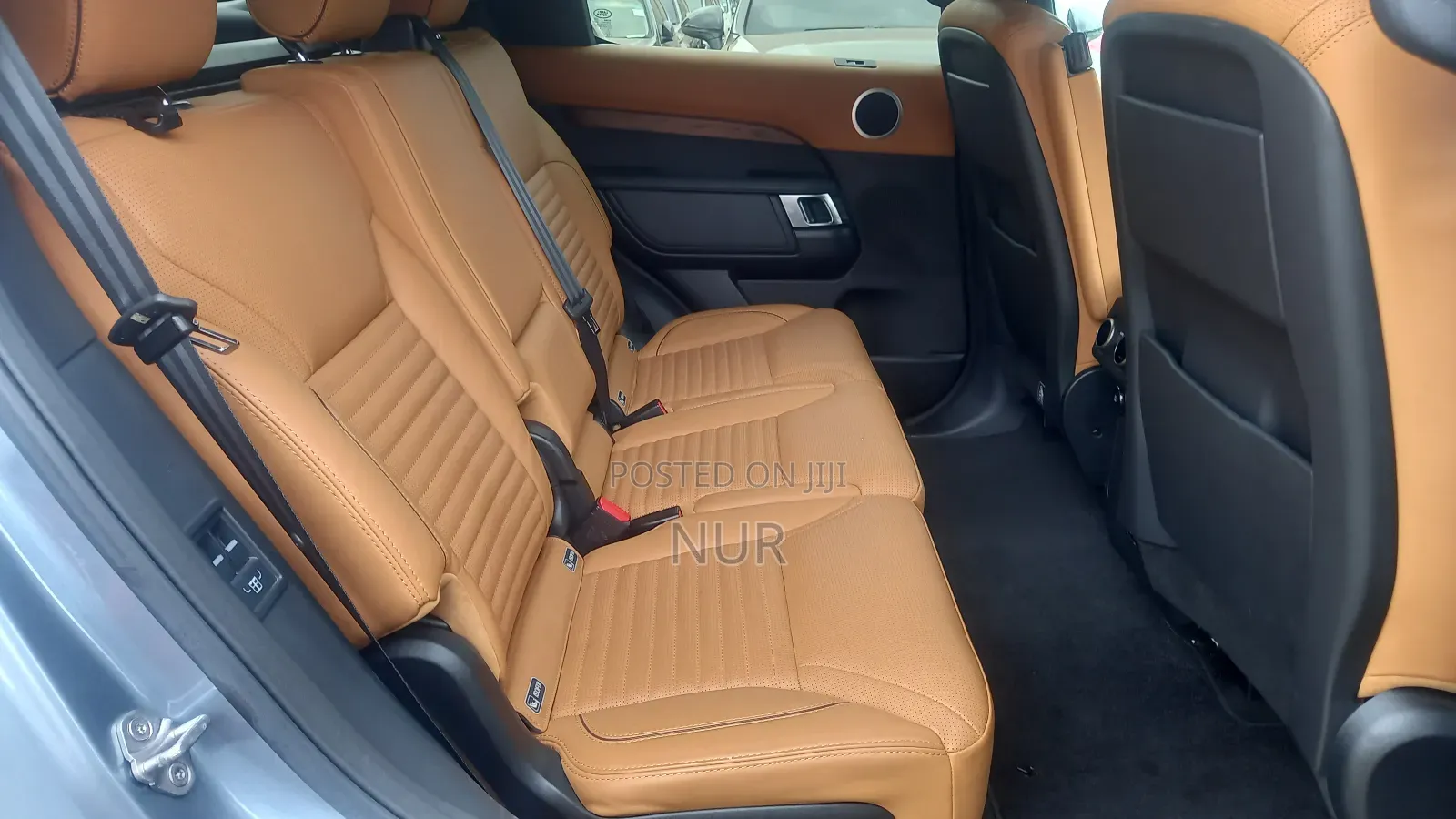 Land Rover Discovery 2018 Blue